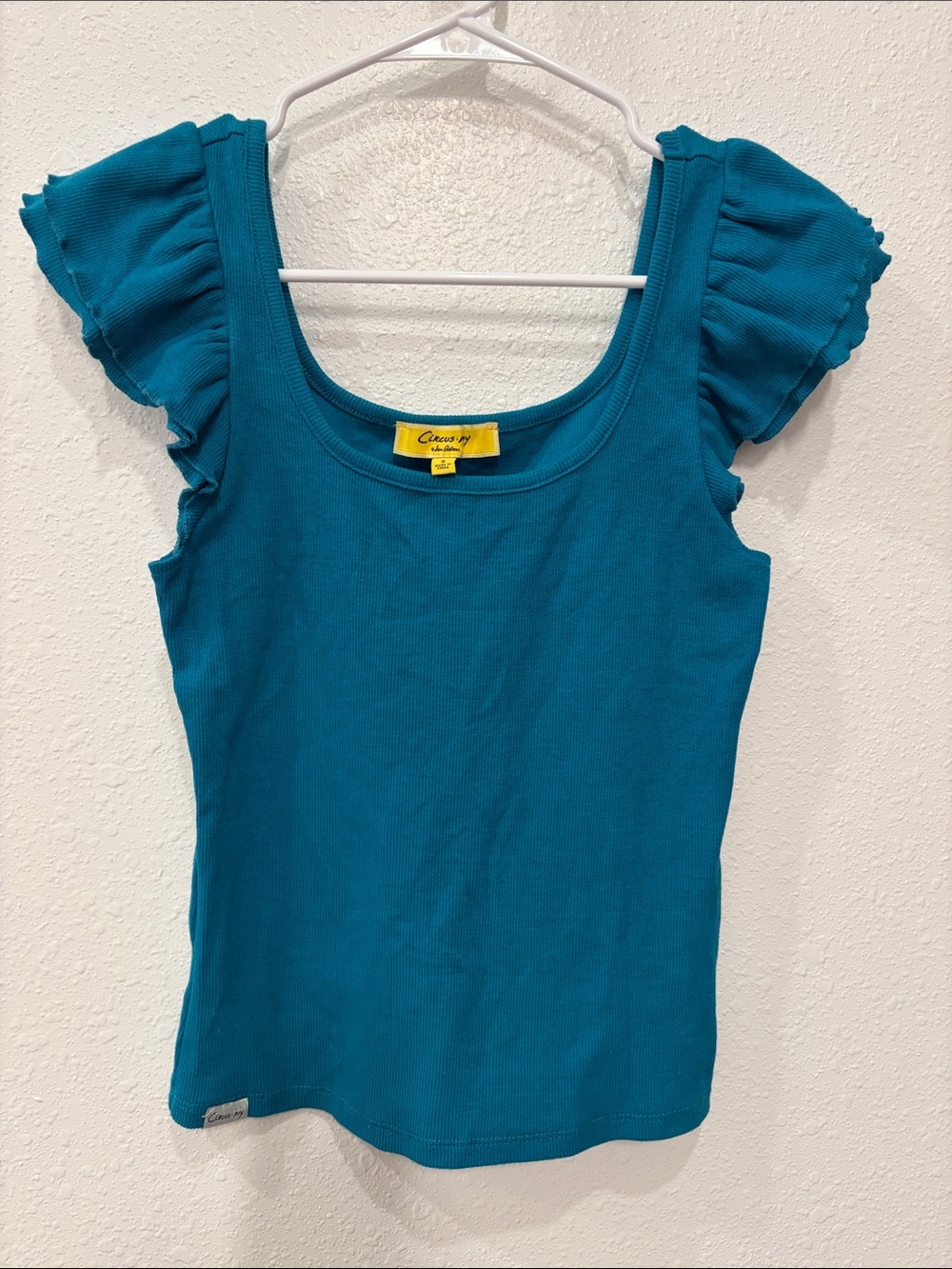 Ruffle Sleeve Scoop Neck Tank